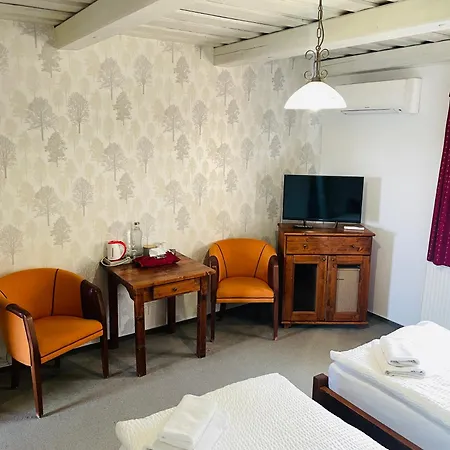 Grobsky Dvor بيت ضيافة Slovensky Grob