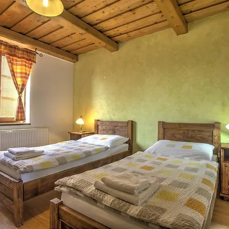 Grobsky Dvor Guest house Slovensky Grob