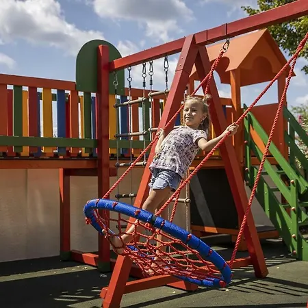 Πανσιόν Grobsky Dvor