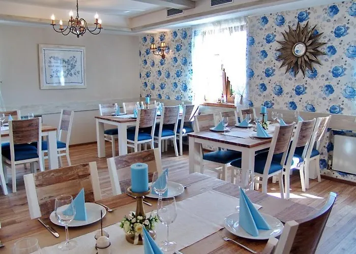 Grobsky Dvor 게스트하우스 3*