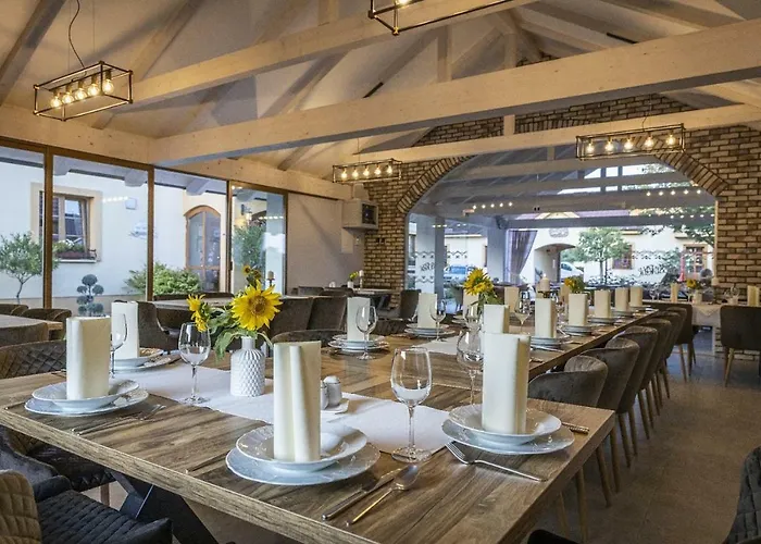 Grobsky Dvor 3* Slovensky Grob